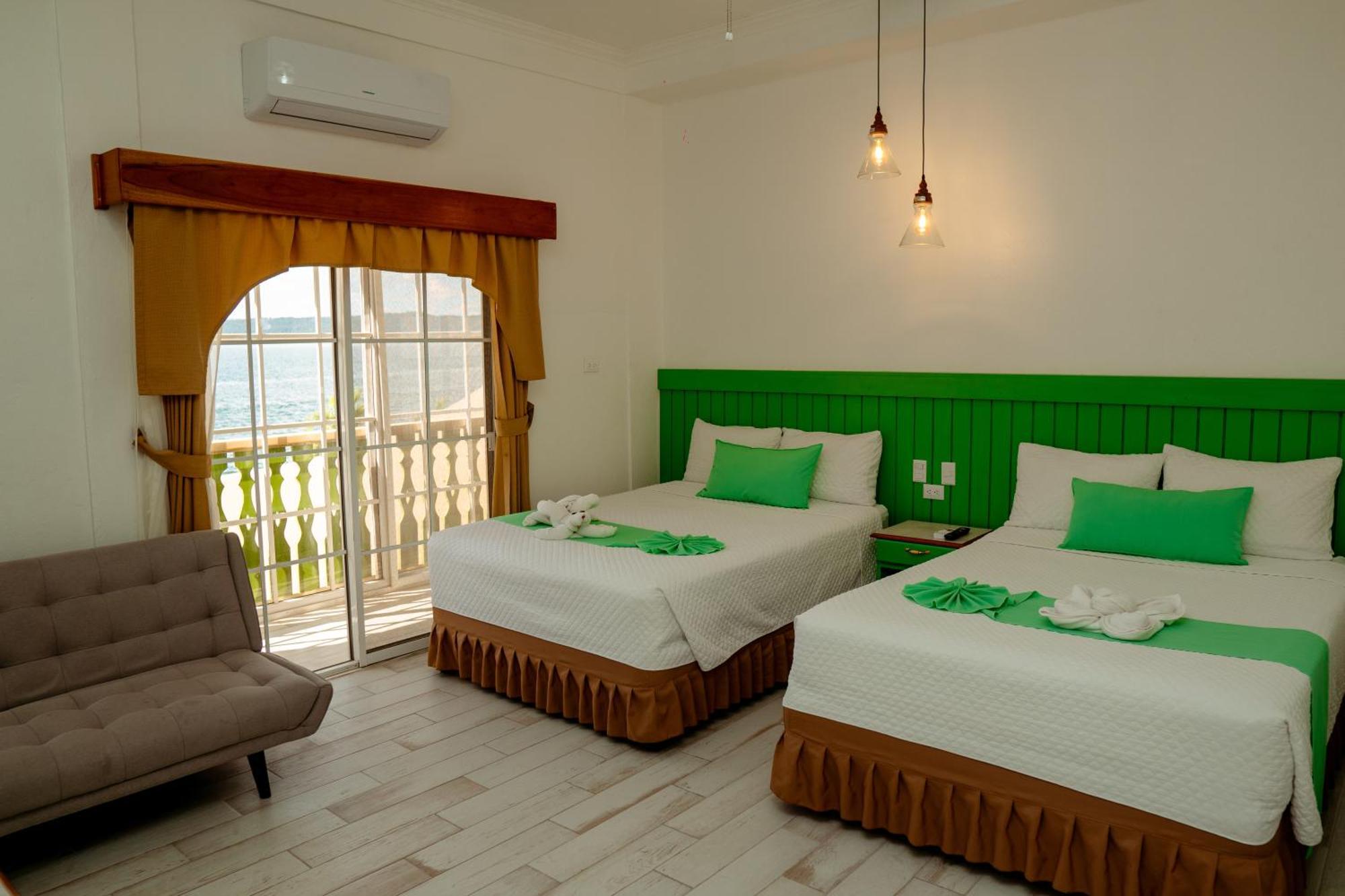 Hotel Peten Флорес Экстерьер фото
