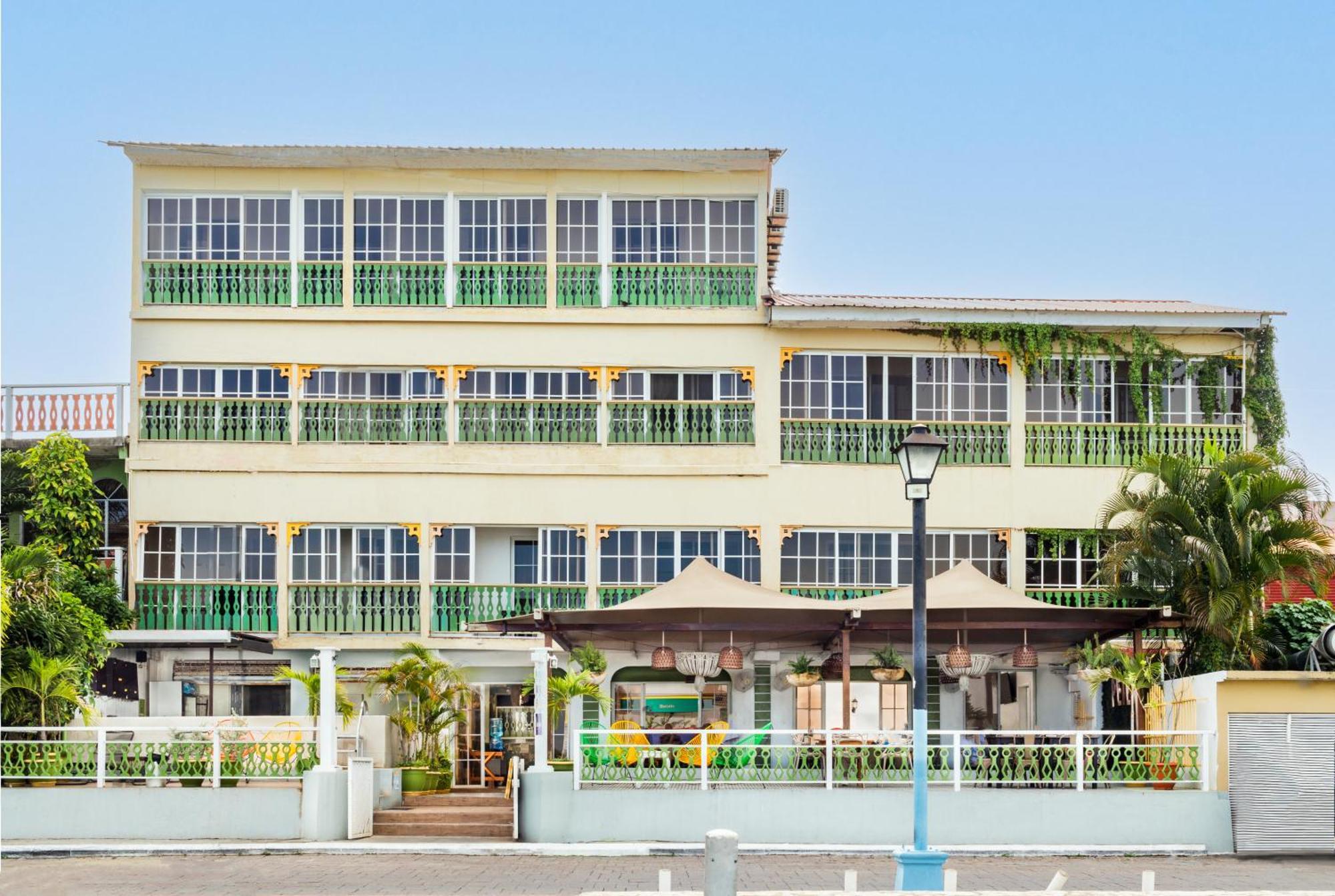 Hotel Peten Флорес Экстерьер фото